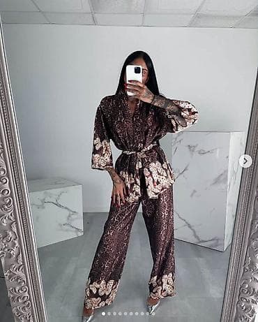 Komplet
Cena 3600
Uni vel.
V30