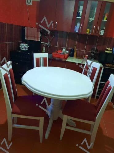 turski stolovi i stolice: Baluster rogovi dimenzije fi 100+30 cena: 150 e Stolice dupli — 1