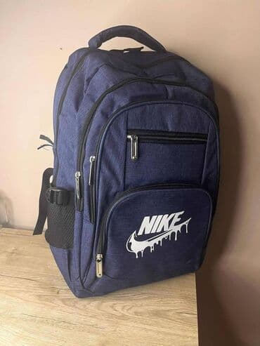 tek flis zenski: Nike — 16