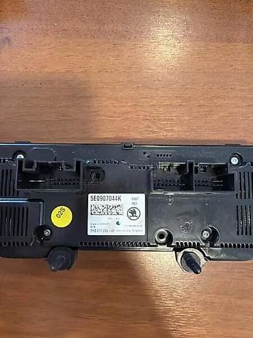 felne golf 5: PANEL KLIME ZA ŠKODA OCTAVIA - 5E0907044K | Digitalni panel — 3
