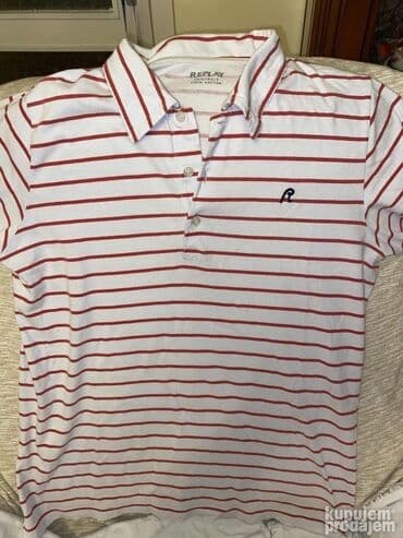 Original Replay majica M/L 100% cotton Bela na crvene pruge Ramena na lalafo.rs Original Replay majica M/L 100% cotton Bela na crvene pruge Ramena