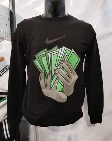 snizenje kupacih kostima: Duksevi na sniženje 2200 din
Ovi modeli trenutno u XL veličini — 10