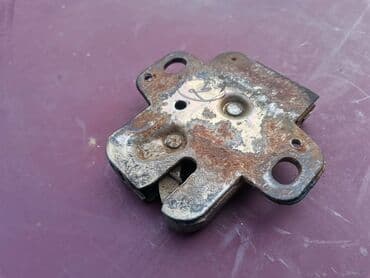 auto otpad lada niva: Brava gepek vrata Lada 21213,21214 Niva br.2. Polovno, ocuvano — 10