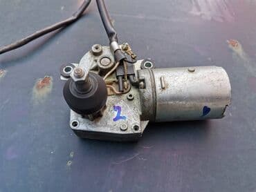 motor brisaca zastava 101: Motor brisača zadnjih vrata Lada Niva, Lada 2104 Karavan, Lada 2108 — 1