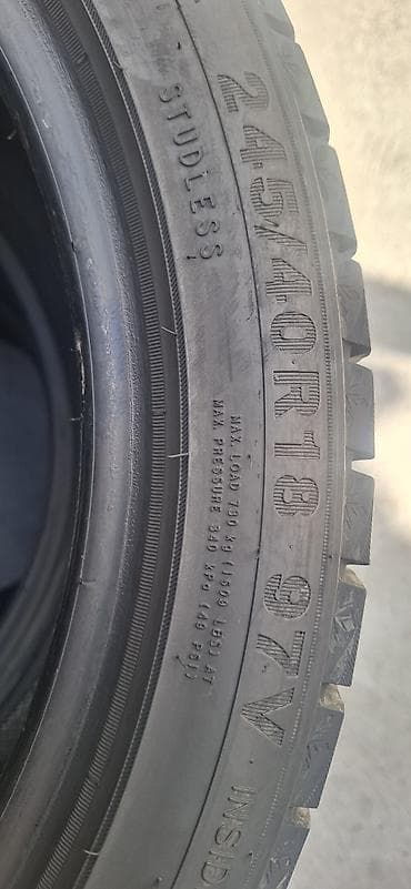 polovne gume vrsac: 235 40 R19 Triangle . Prodajem 4kom polovne zimske auto gume dimenzije — 5