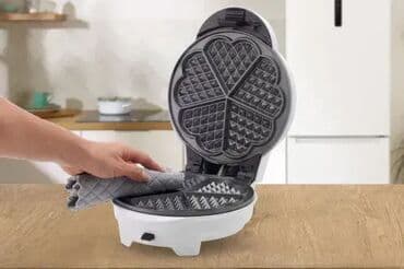 prodajem pojacalo: Tehnički detalji Opšte Vrsta aparataMini grilMaterijal pločaAluminijum — 8