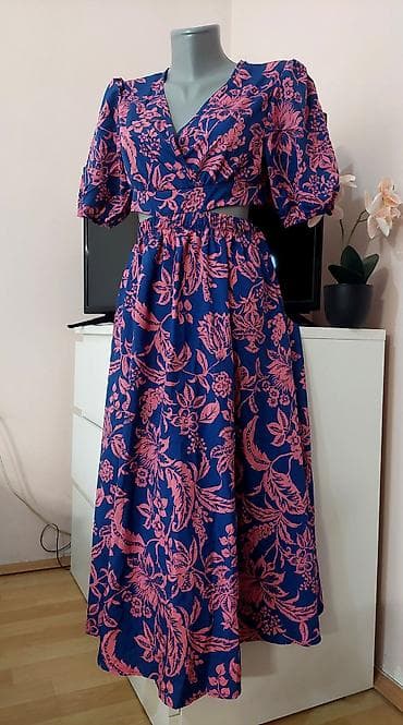 sorc m: Letnja midi haljina sa floralnim printom - Boja: tamno plava osnova — 5