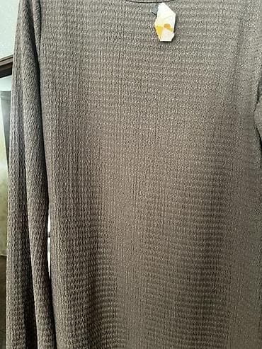 amibo pantalone: NOVA. Forever 21 ženska majica dugih rukava - Brend: Forever 21 — 1