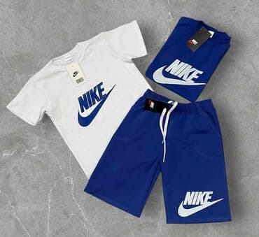 zimske jakne c a: Nike, Komplet: Majica, Šorts — 1