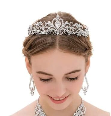 Kruna
Cena: 1400din na lalafo.rs Kruna
Cena: 1400din