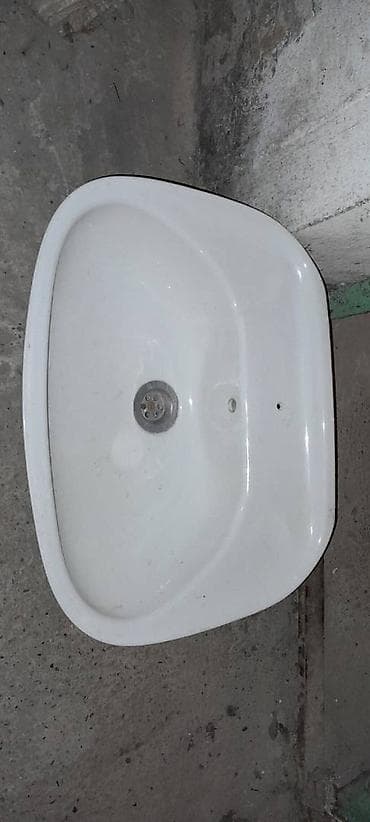 kutija za pištolj: Lavabo, malo korišten, kao nov, bez oštećenja — 1