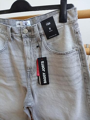 new yorker kombinezoni: Nove, džins bermude (baggy jorts) New Yorker, svetlo sive boje, vel — 2
