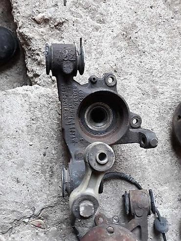 zadnji branik audi a4 b6: ZADNJE GLAVCINE ZA VOLKSWAGEN PASSAT B5.5 | Zadnje glavcine za — 3