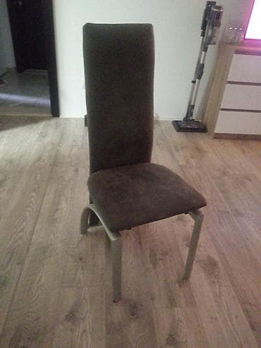 ikea fotelje za dnevni boravak: Tapacirana trpezarijska stolica sa visokim naslonom - Materijal: meko — 1