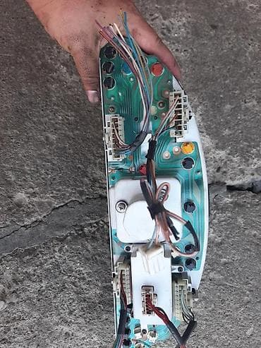 audi znak za gepek: FIAT PUNTO MK1 1.6 MPI ELEKTRONAC | Bez sajle elektronski — 4