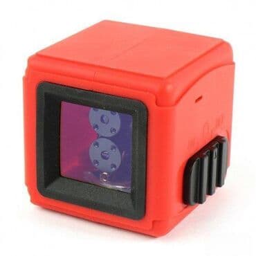 Sečice: LASERSKA VASERVAGA Laserska vaga je libela koja sadrži dva lasera koji — 1