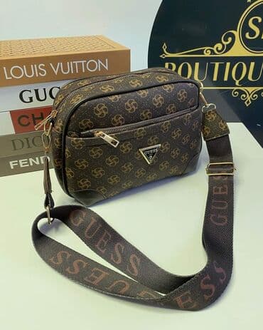 tommy hilfiger d: Cena 2500 din — 27