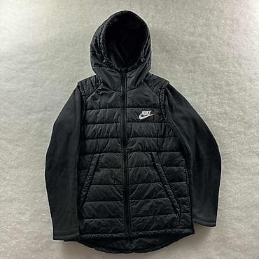 zara men jackets: Nike muška jakna s kapuljačom – crna - Model: lagano postavljena — 1