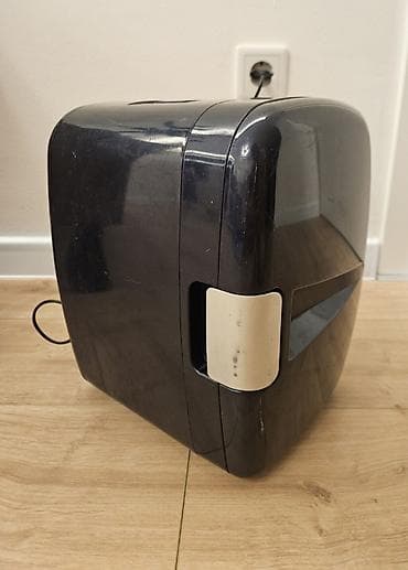 aparat za espresso cena: Mini frizider PININFARINA YT-A-500 Ispravan mini frizider poznatog — 4