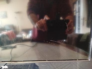 tv plazma: Televizor Vox lcd tv sa DVB-T. Malo je zagreban displej-ima slika — 7