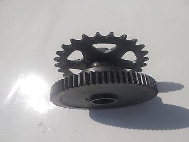 pracka sa laserom: Pogonski zupcanik i prednji zupcanik sa lancanikom automatik a 3 — 1