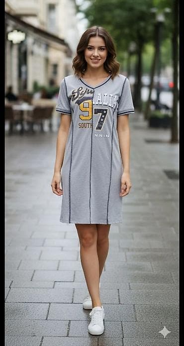 Sportska haljina/duga majica, siva boja, inspirisana bejzbol stilom