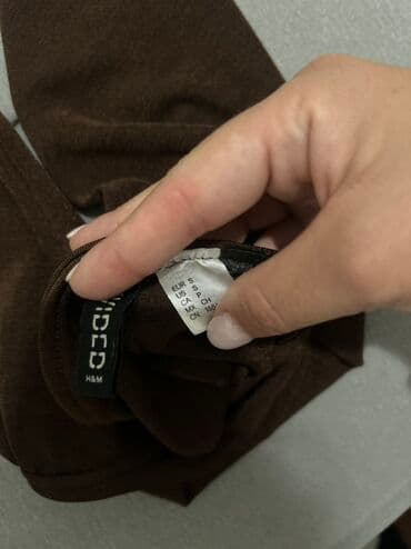 majica s: H&M, S (EU 36), Jednobojni, bоја - Braon — 3