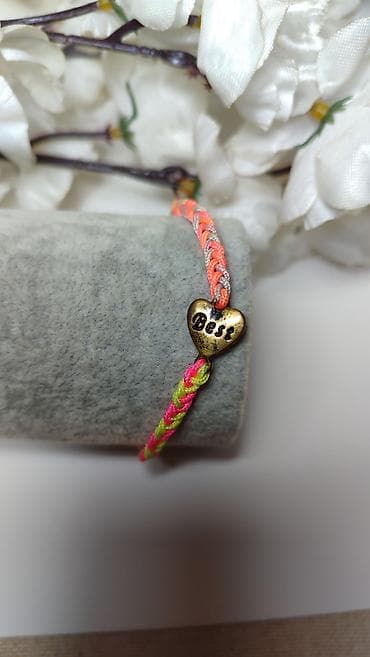 mona kais za torbu: Narukvica prijateljstva sa šarmom “Best” - Pletena narukvica od — 2