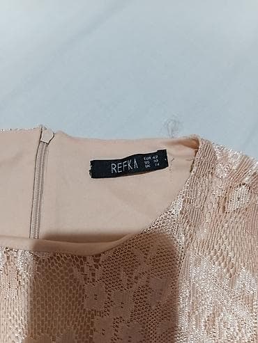 lepršave haljine od muslina: Duga čipkana haljina u puder‑roze boji - Brend: REFKA (etiketa na — 7