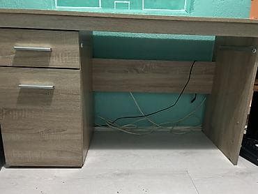 sto od motora: Radni/gaming sto od iverice u dekoru hrasta - Prostrana radna ploča — 2