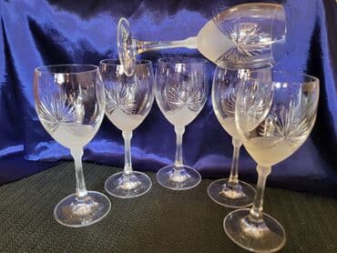 swarovski case za vino cena: Case bohemija 1950g+ kristal,rucna gravura,matirani deo za vino. Case — 3