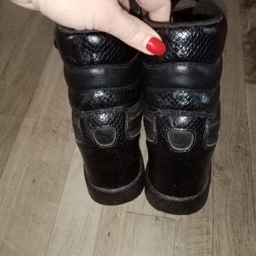 Women's Sneakers and athletic shoes: Pumine patike 41br gaziste 26,5 skoro su nove — 4