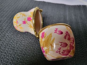 ogledalo sa sijalicama za sminkanje: Figura, bоја - Šareno — 10