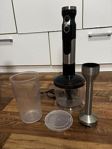 slike koje greju: Ručni štapni blender sa seckalicom i čašom za mešanje je potpuno — 2