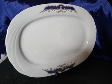 dupli cajnik cena: Oval Cluj Napoca porcelan 70te. Oval sve na njemu odsjaj od — 2