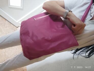 kupaći kostimi 2022 new yorker: Torba za rame, Converse — 4