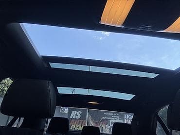 prodavnica auto delova nova pazova: Delovi za Mercedes E klasu w212 E300 E350 
Kompletan auto u delovima — 9