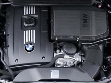 POKLOPAC MOTORA ZA BMW SERIJA 1 OD 2004. DO 2011. GOD na lalafo.rs POKLOPAC MOTORA ZA BMW SERIJA 1 OD 2004. DO 2011. GOD