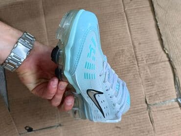 nike react: 41 — 1