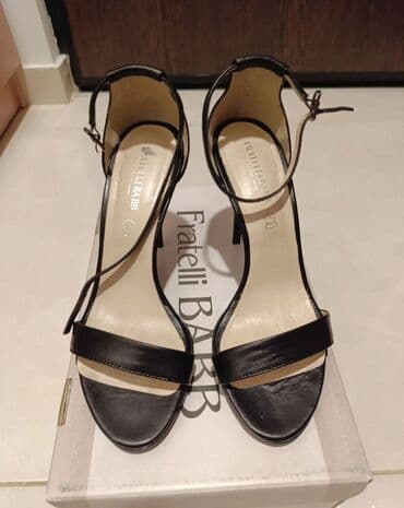 kais za torbu mona: Sandals, Fratelli Babb, 38 — 4