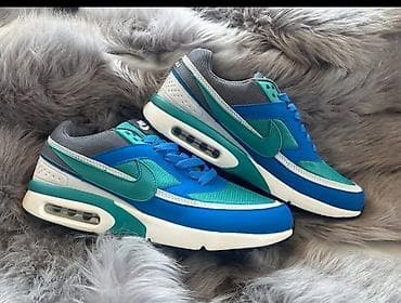 lidlove patike: 07. Patike air max 
Cena 3899 din 
Velicine 41-46✅✅ — 1