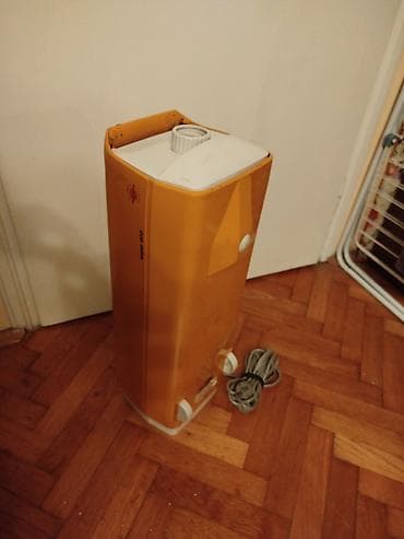 retro konzola cena: Retro stari Sloboda Cacak usisivac Progress Super 600. Fali dugme za — 2