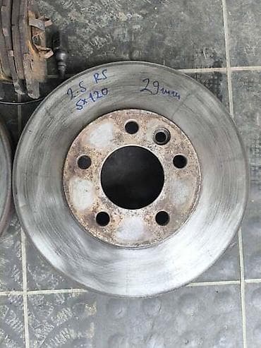 m auto loznica: PREDNJI DISKOVI 2.5 SKORO NOVI ZA VOLKSWAGEN TOUAREG OD 2003. DO 2010 — 3