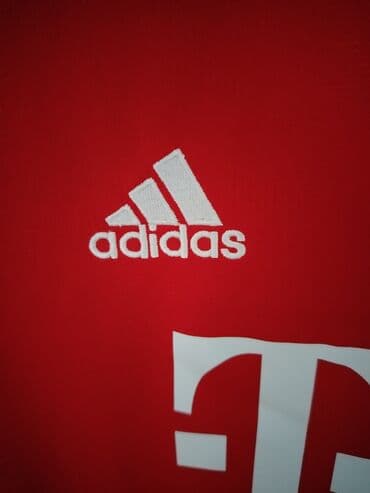 messi dres original: Original dres FC Bayern München – sezona 2015/16 - Proizvođač: Adidas — 3