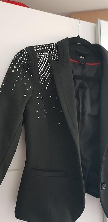 vuneni sako: Crni ženski sako sa nitnama – H&M - Model: klasičan strukirani — 2