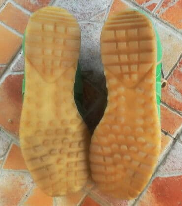 nike react zenske patike: 41, color - Green — 5