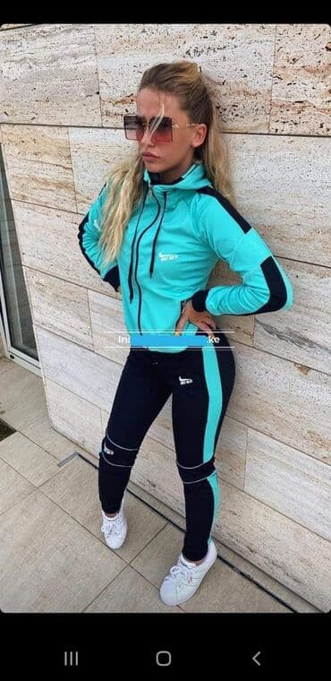 original tech fleece cena: Veličina L XL 2XL
Cena 3000 din — 1