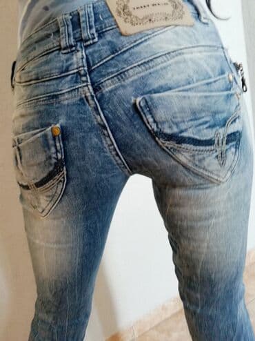 tom tailor polo majice: Farmerke Tom Tailor,nive
Vel.s.ima puno elastina,slims.Raspridaja — 7