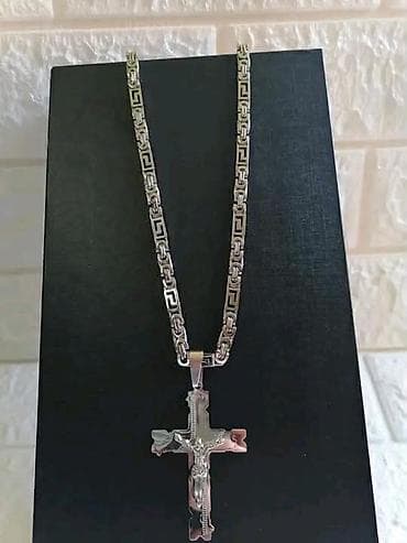 swarovski beograd: Lanac sa krstom Hirurški čelik
Cena:2950 din
💋 — 9