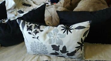 new tekstil beograd: Throw pillow, Sponge — 7